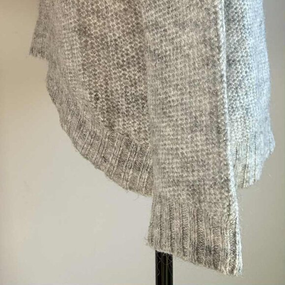 Miiyu by Simons Heather Grey Mohair-Blend Lace Shoulder High-Low Sweater - US S - Picture 6 of 10